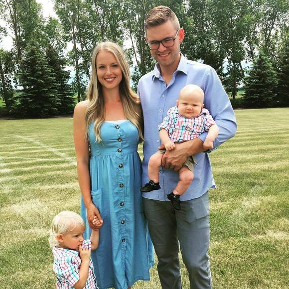 Meet your Posher, Lindsay - Picture 1 of 1